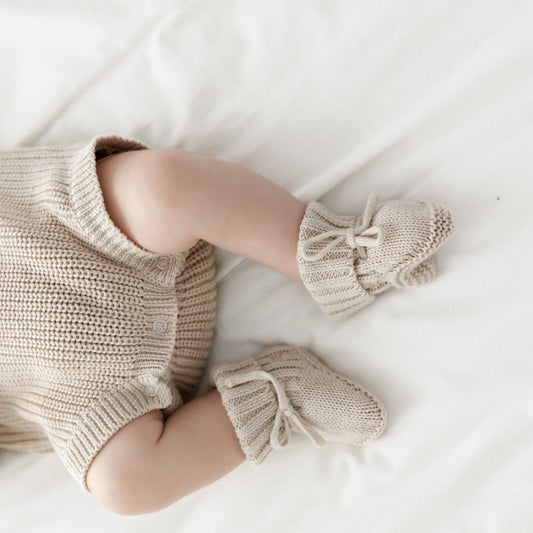 Gebreide baby sokjes beige
