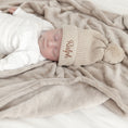 Afbeelding laden in Galerijviewer, gepersonaliseerde baby muts met naam – Little Steps
