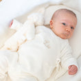 Afbeelding laden in Galerijviewer, Baby kruippakje Esmee

