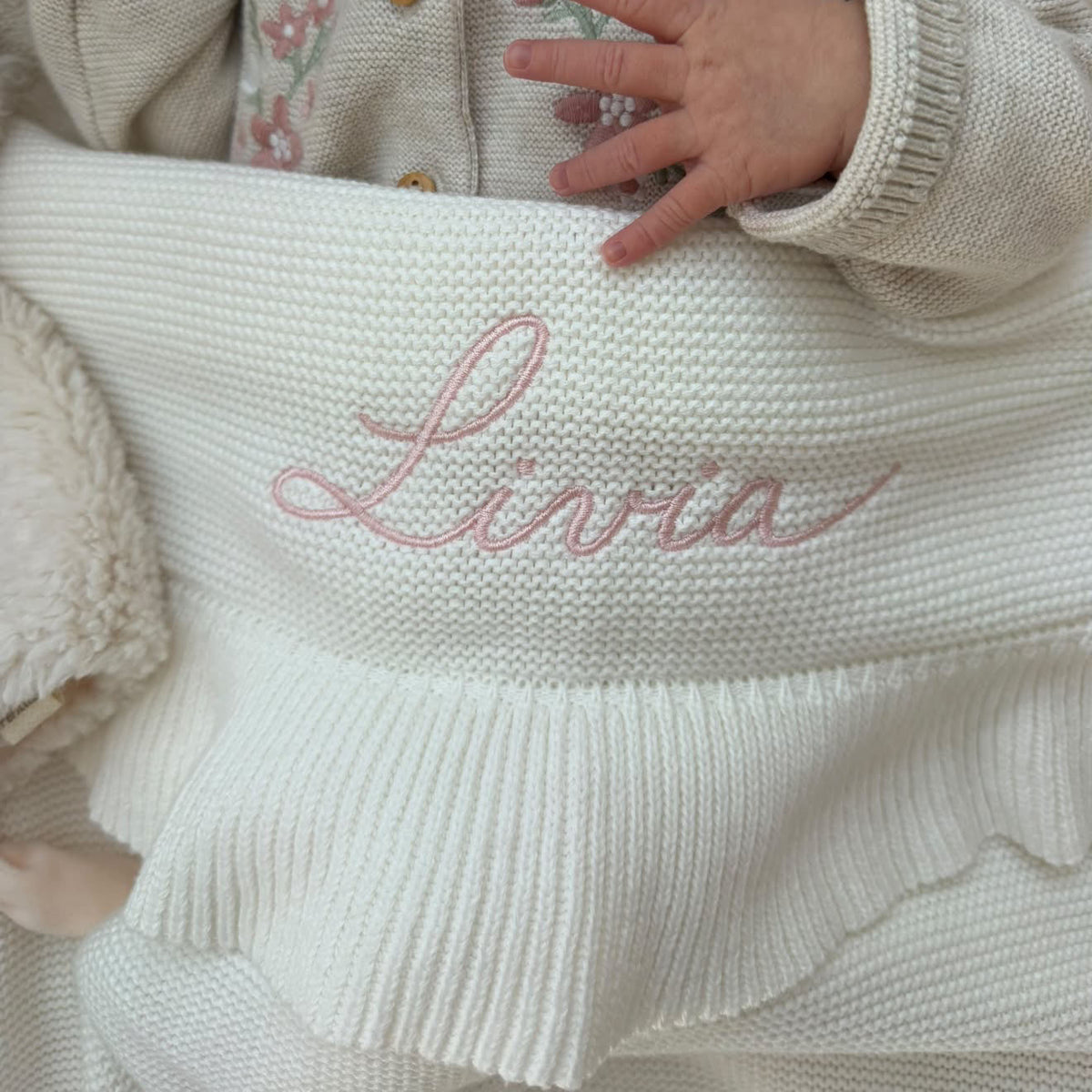 Gebreid babydeken Julien met ruffle