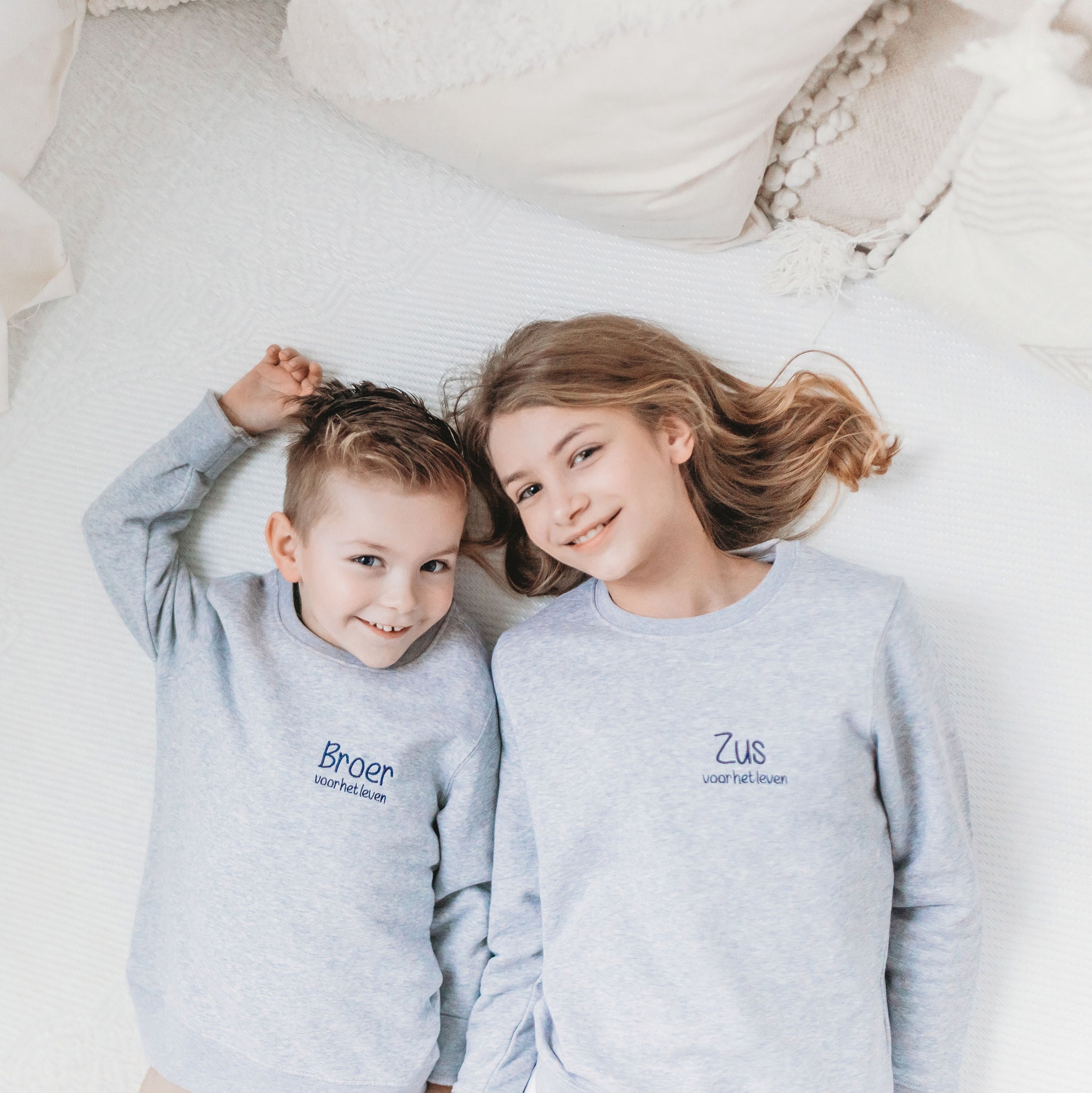 Sweater met naam voor kind – zachte gepersonaliseerde kindersweater van Little Steps