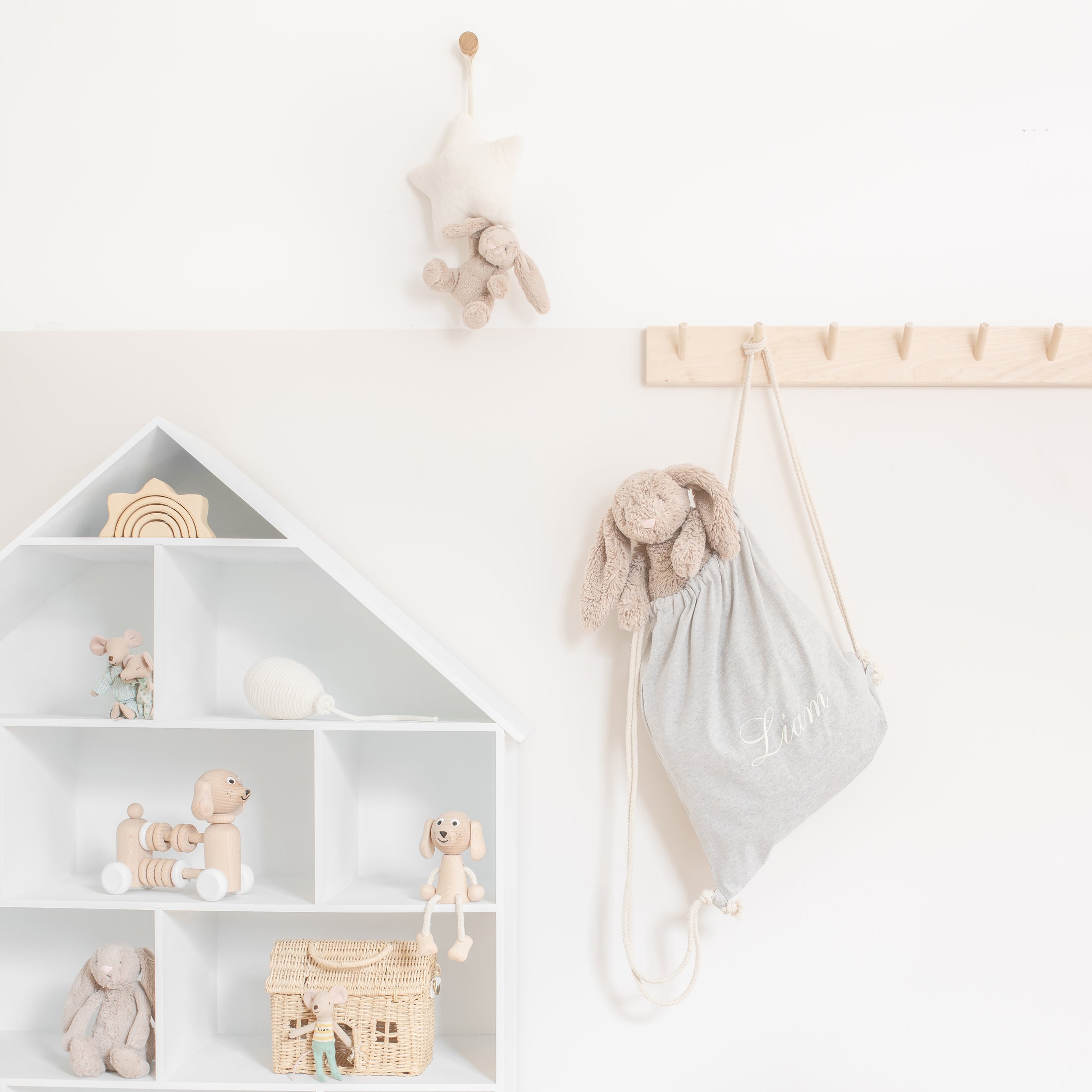 Grijze turnzak met naam – moderne gepersonaliseerde turnzak voor kinderen van Little Steps