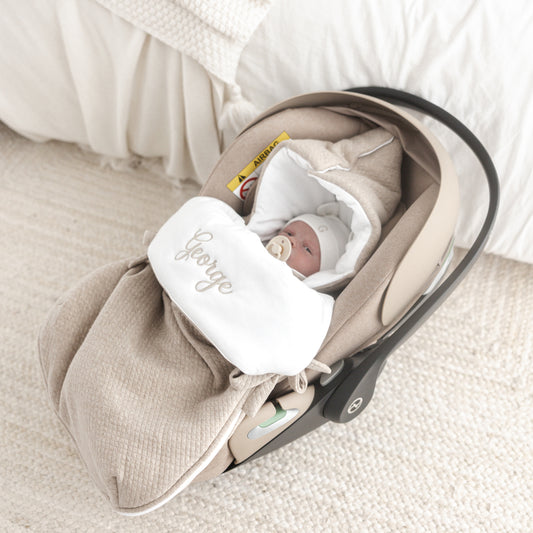 Voetenzak beige voor Maxi-Cosi – warme en zachte baby voetenzak met ritssluiting, handgemaakt in België