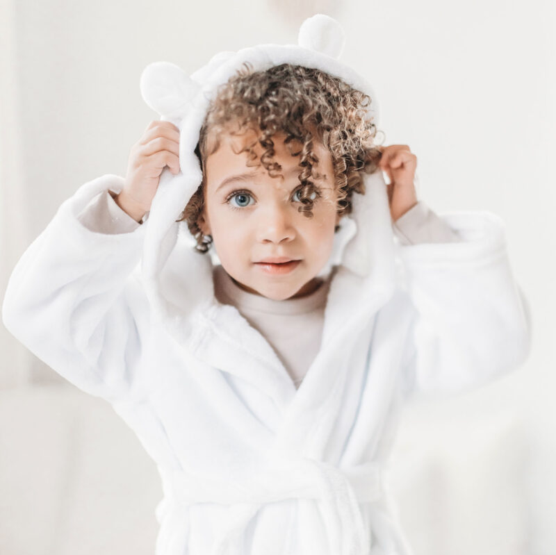 Witte badjas met berenoortjes voor kinderen